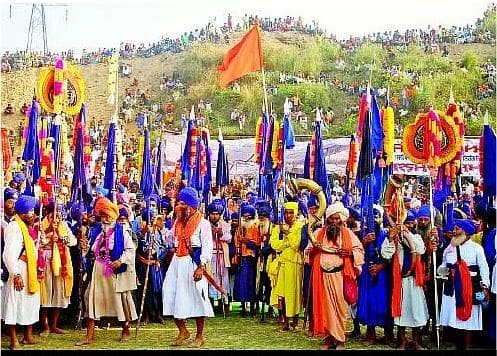 Hola Mohalla Festival